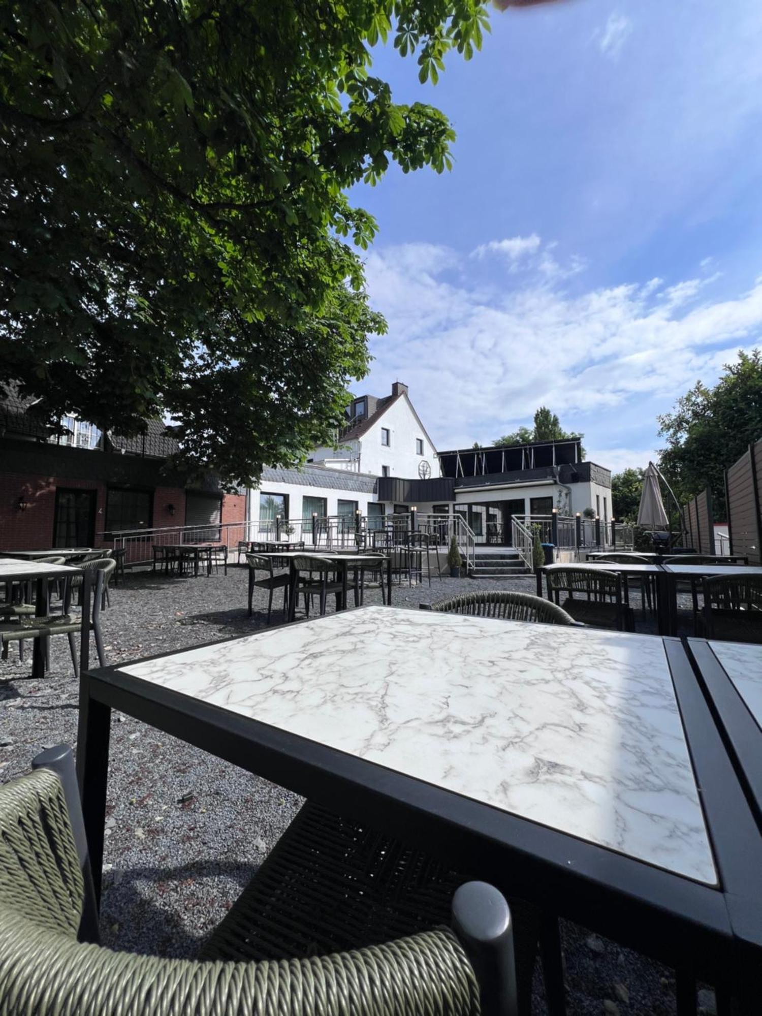Haus Kuckenberg Hotel Burscheid Buitenkant foto